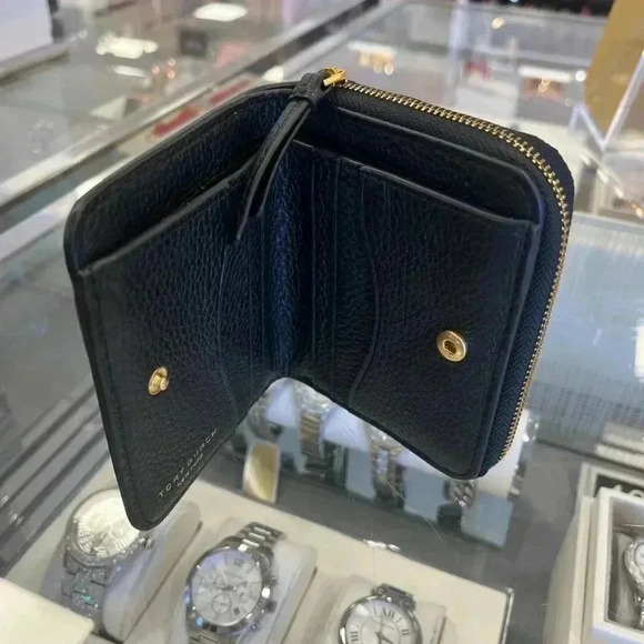 Tory Burch 146463 Thea Bifold Leather Wallet in Black ** GIFT PACKING** - Picture 3 of 13